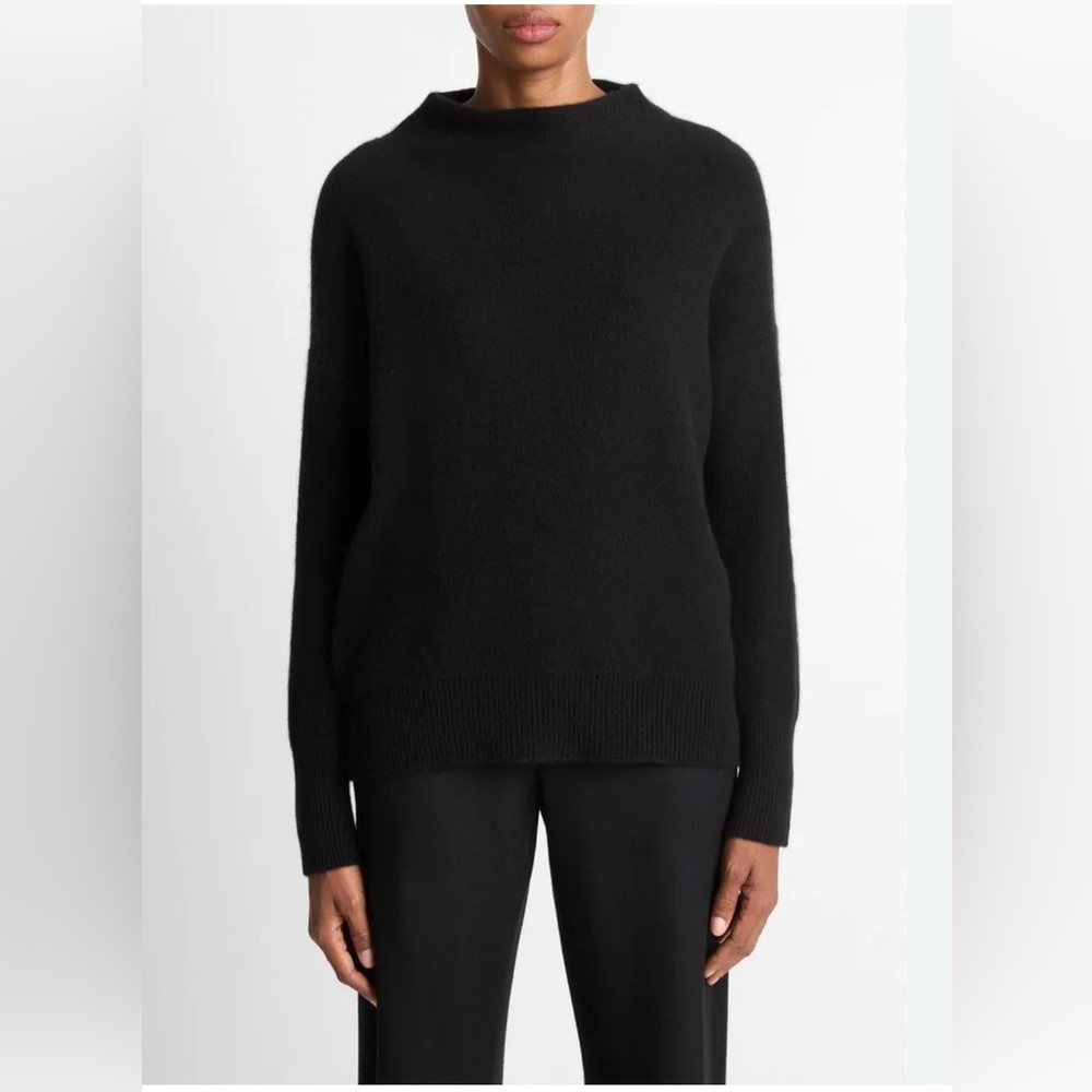 Vince Classic Black Long Sleeve Top 80% wool 20% nylon